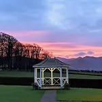 Hundith Hill Hotel