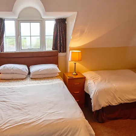 ハンディス ヒル ホテル