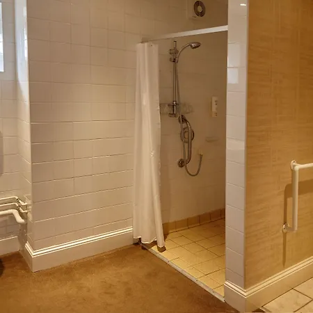 ハンディス ヒル 3*