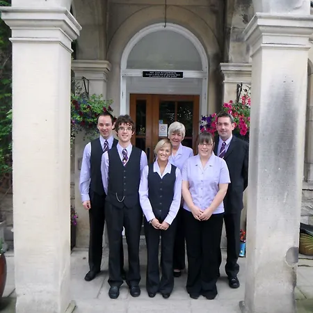 Hundith Hill Hotell 3*