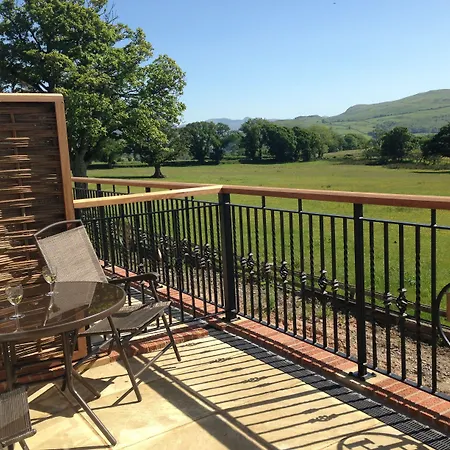 ハンディス ヒル ホテル コッカーマス