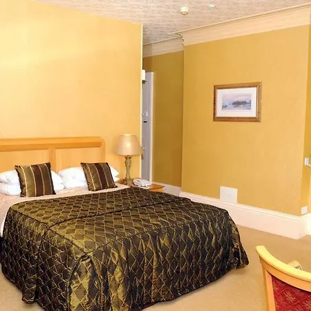 ハンディス ヒル ホテル